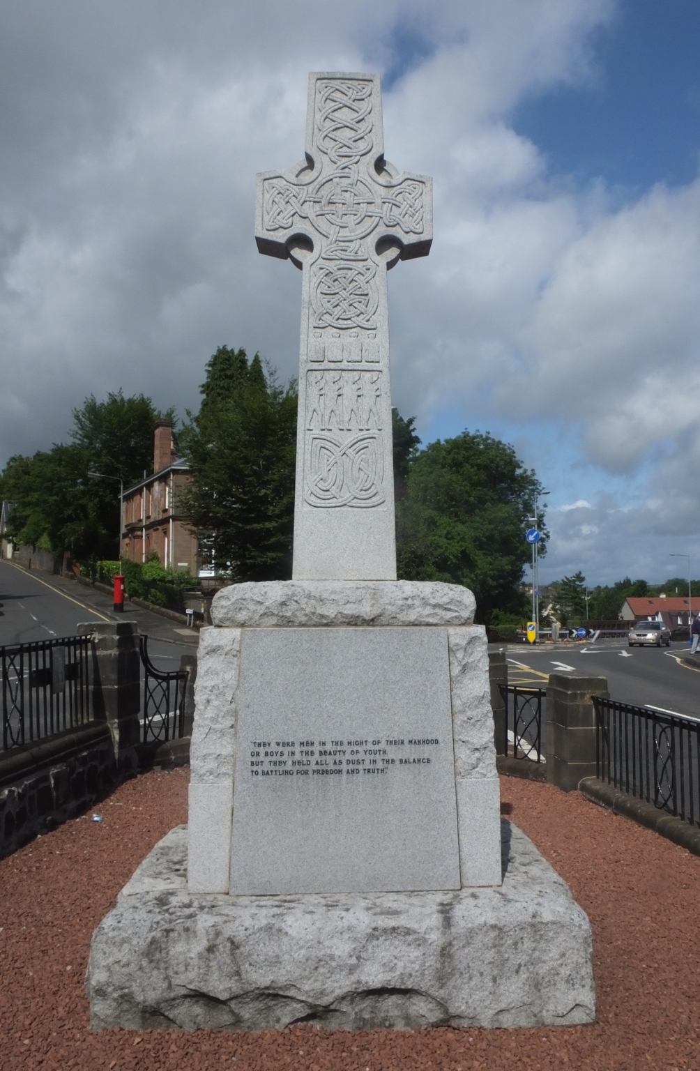 BRIDGE OF WEIR War Memorials Online