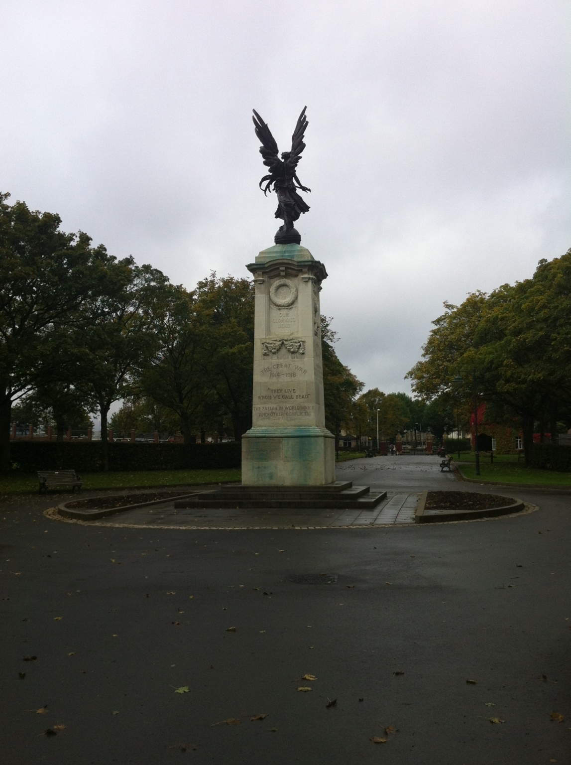 West Bromwich War Memorial - War Memorials Online