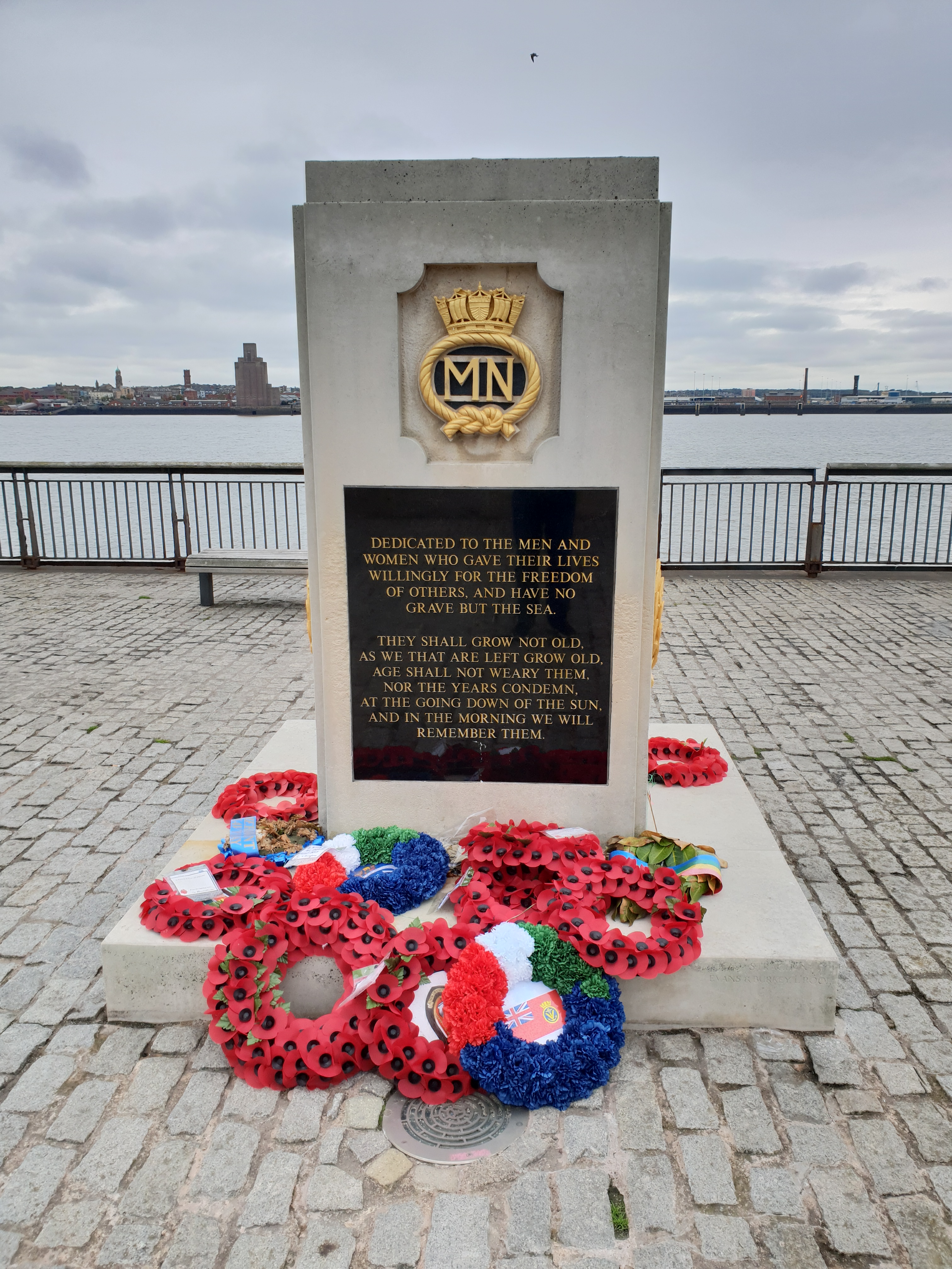 Merchant Navy War Memorials Online