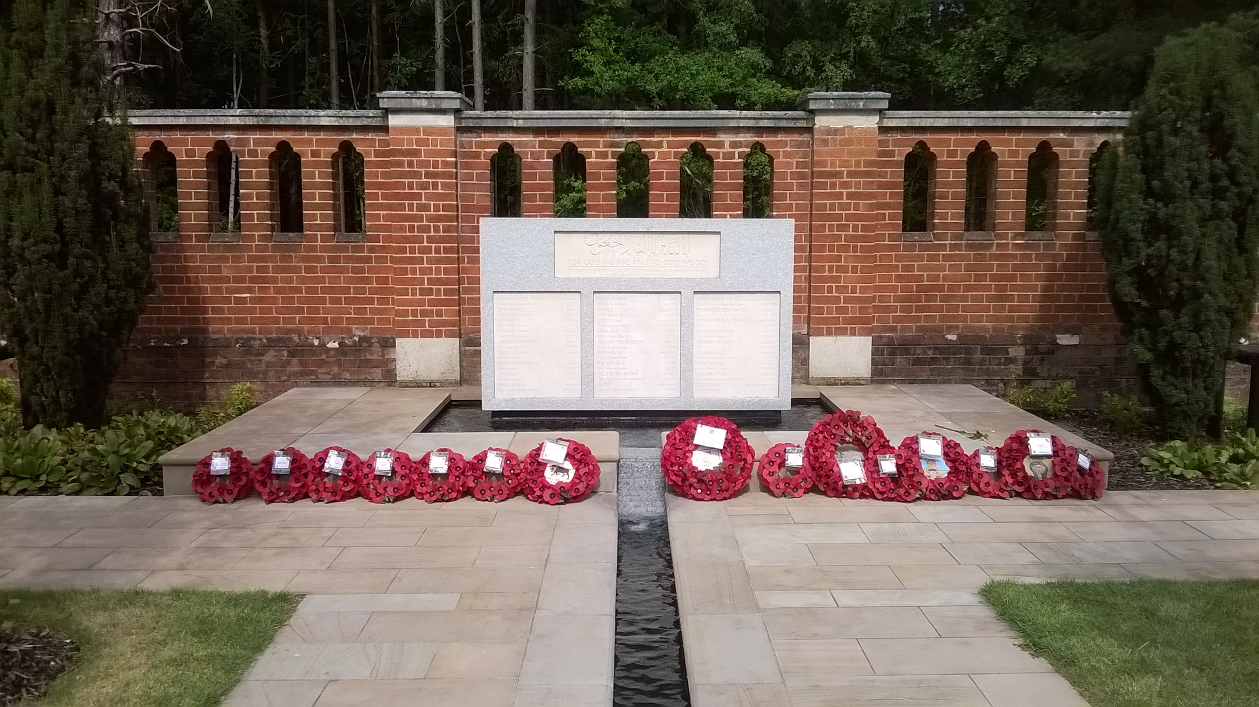 Peace Garden / Muslim Burial Ground War Memorials Online