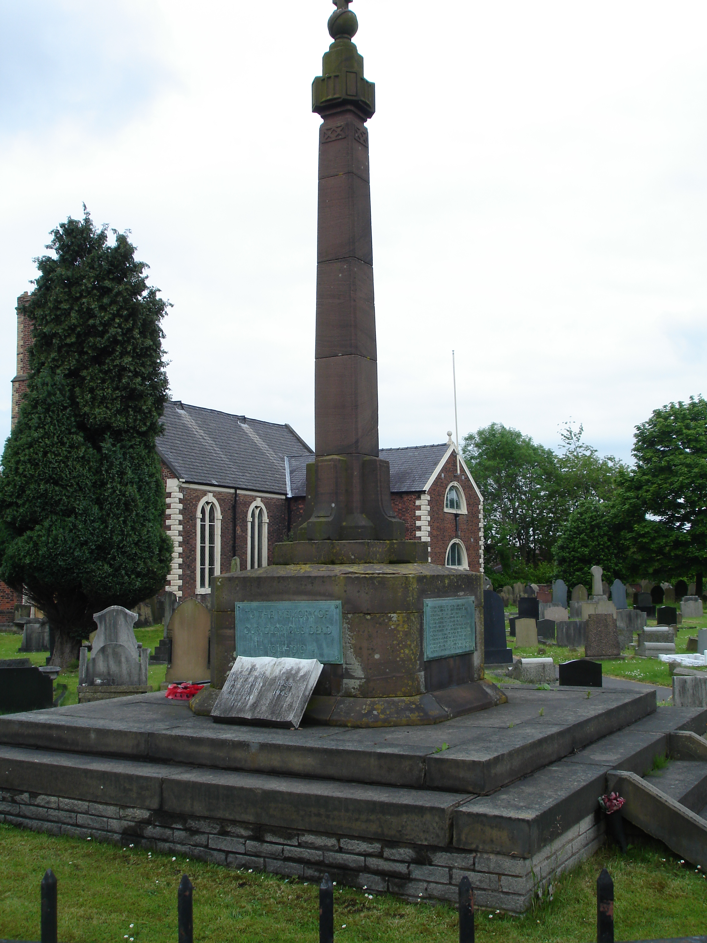 Lowton St. Luke's War Memorials Online
