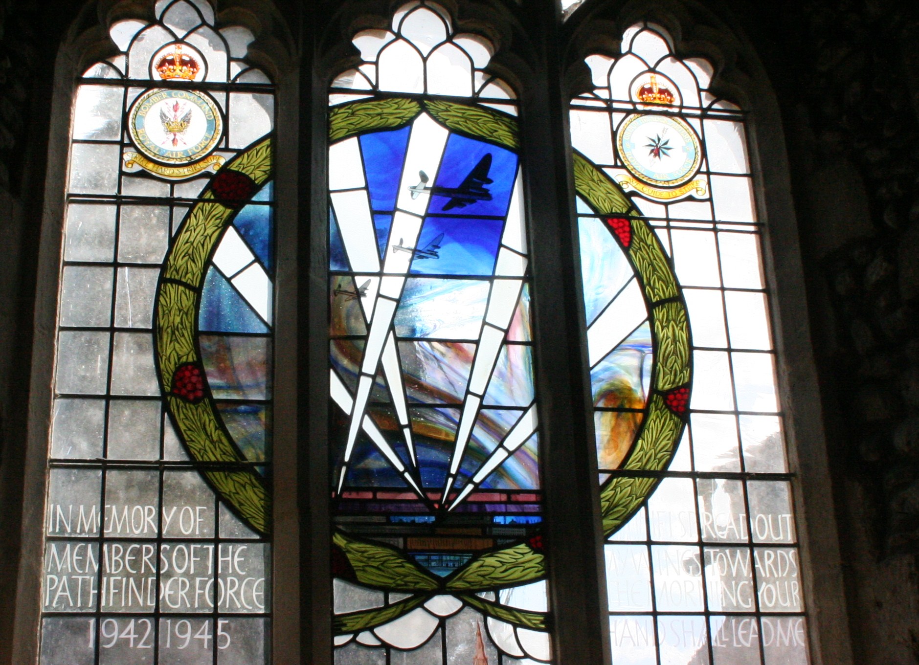 PATHFINDERS MEMORIAL STAINED GLASS WINDOW War Memorials Online