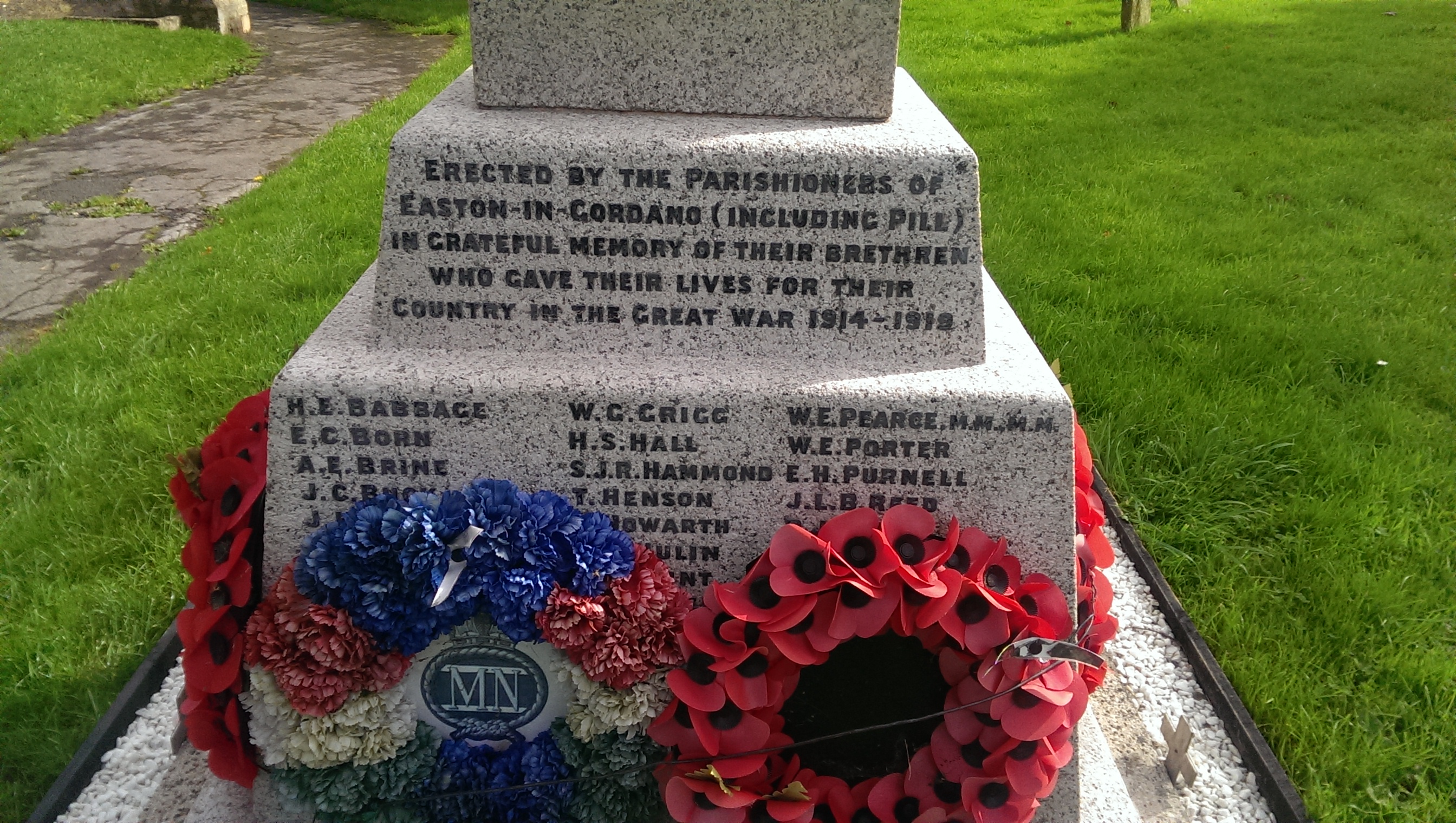 EastoninGordano war memorial