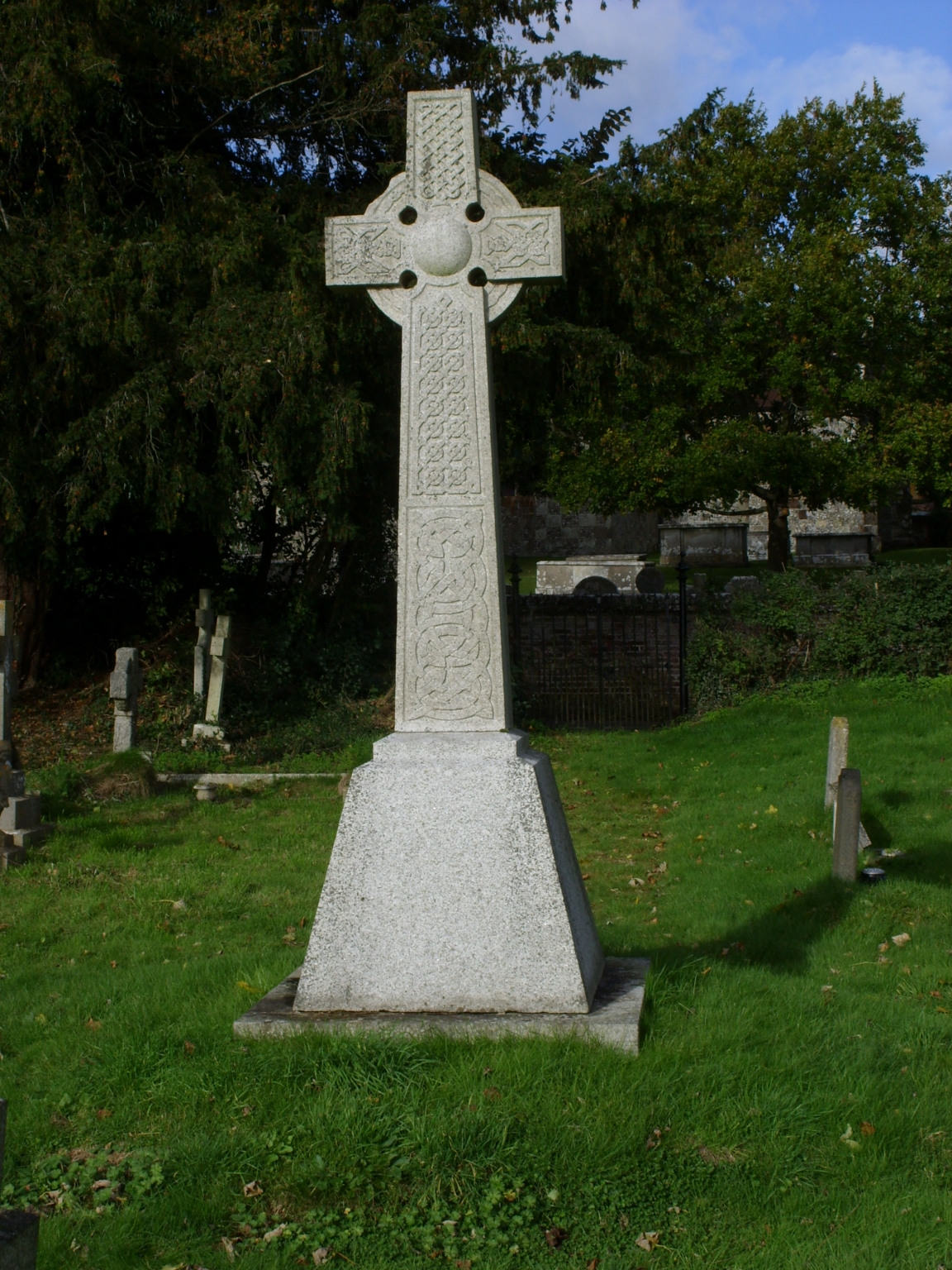 Lower Blandford St Mary WW1 and WW2 War Memorials Online