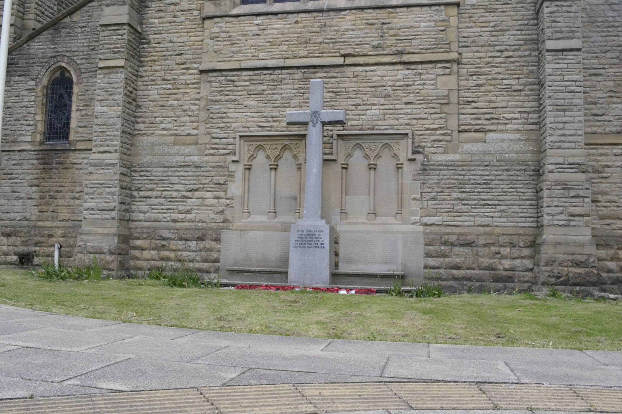ST MARGARET'S WW1 AND WW2 War Memorials Online